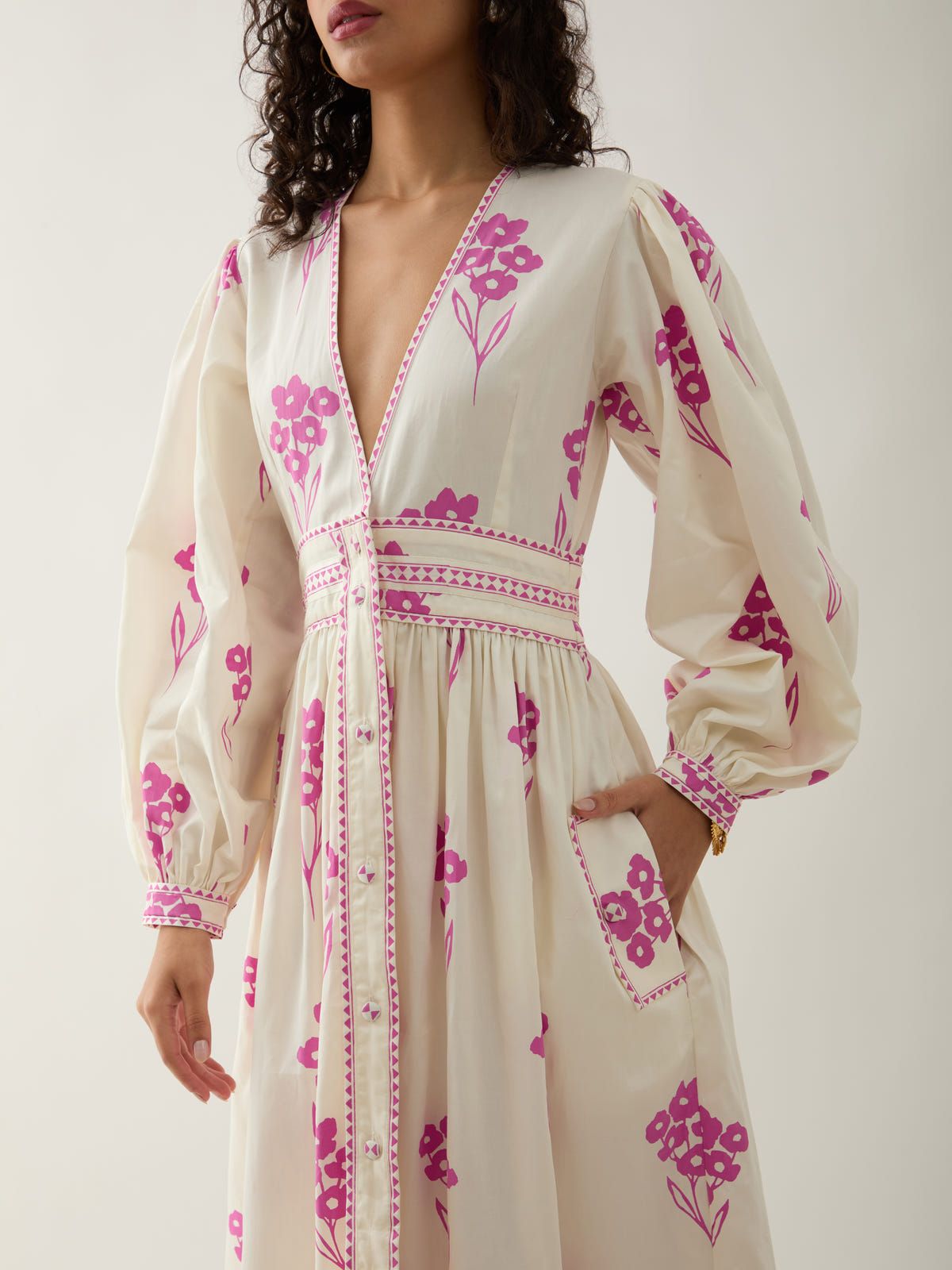 SOLACE DRESS - OFF WHITE - image 4