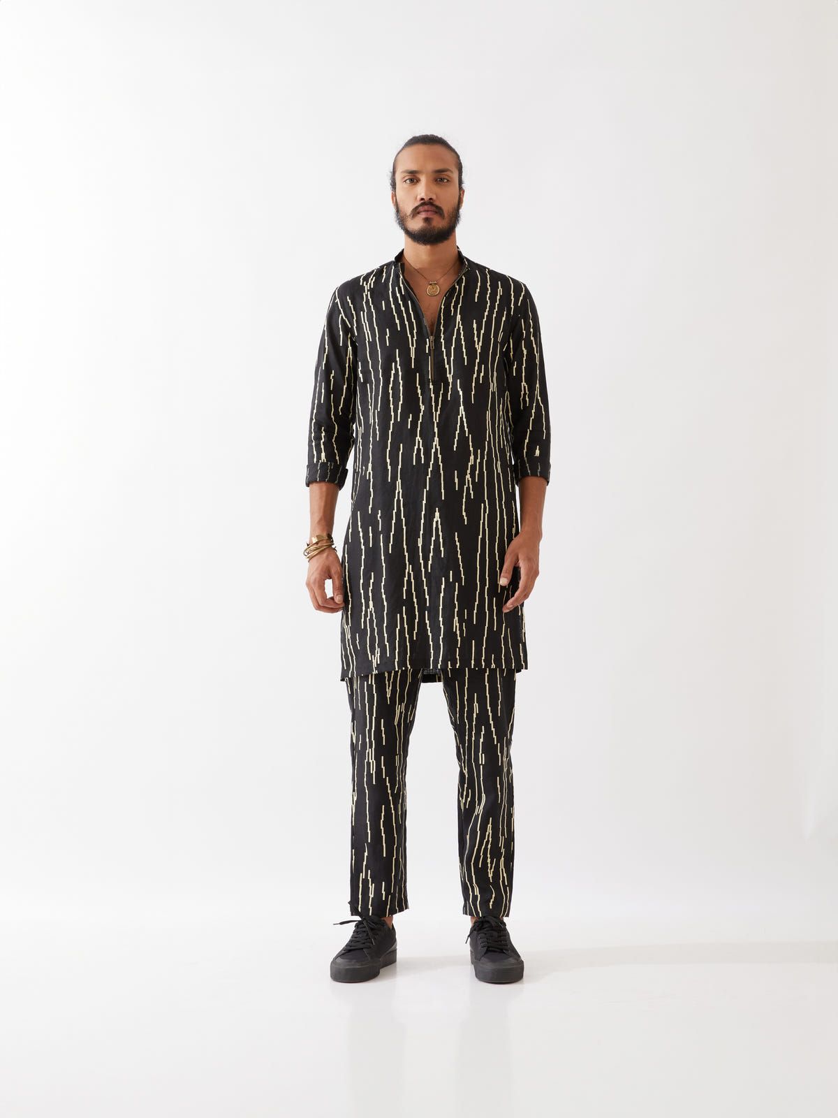 LUIS RAIN KURTA SET - BLACK - image 2