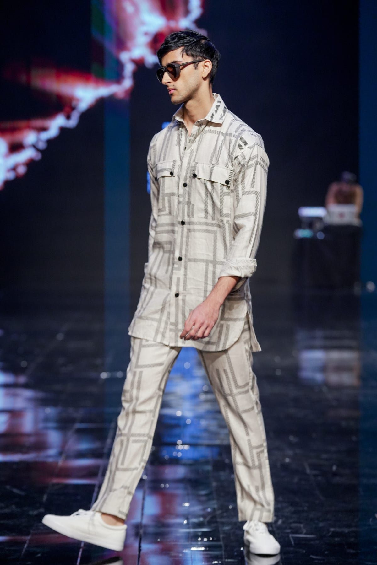IKRA - LOOK - image 2