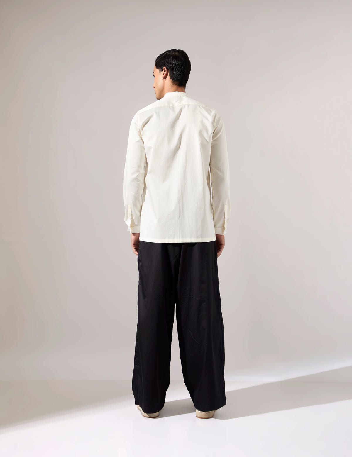 Samuel Shirt - Off White - Look - image 3