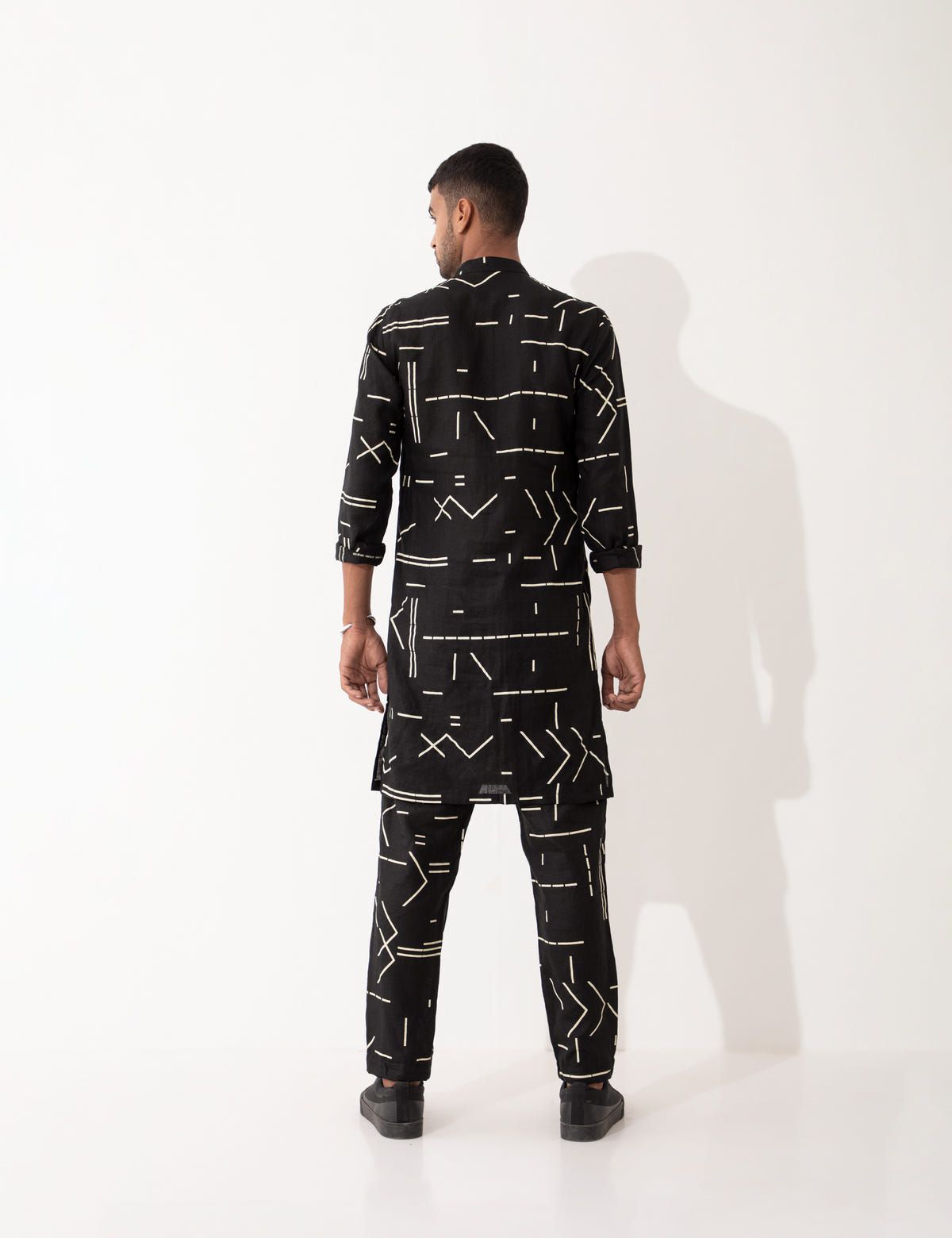 HAZEL CONTRA KURTA SET- BLACK - image 6