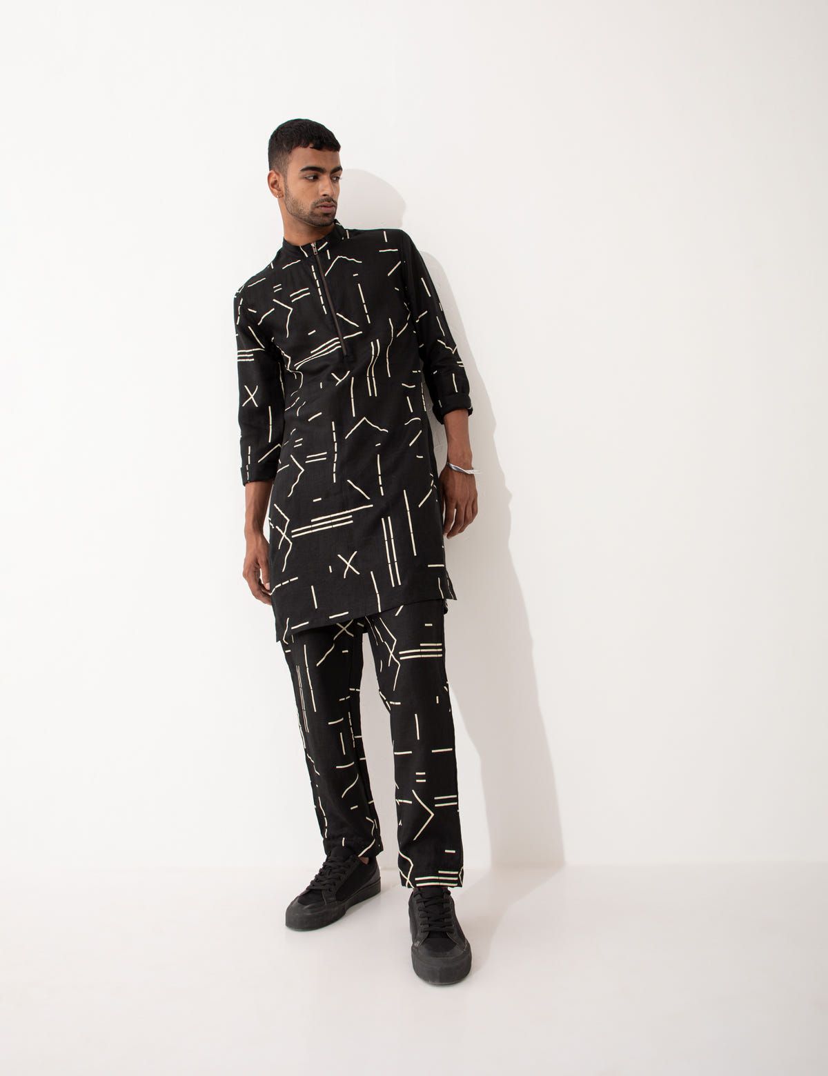 HAZEL CONTRA KURTA SET- BLACK - image 7