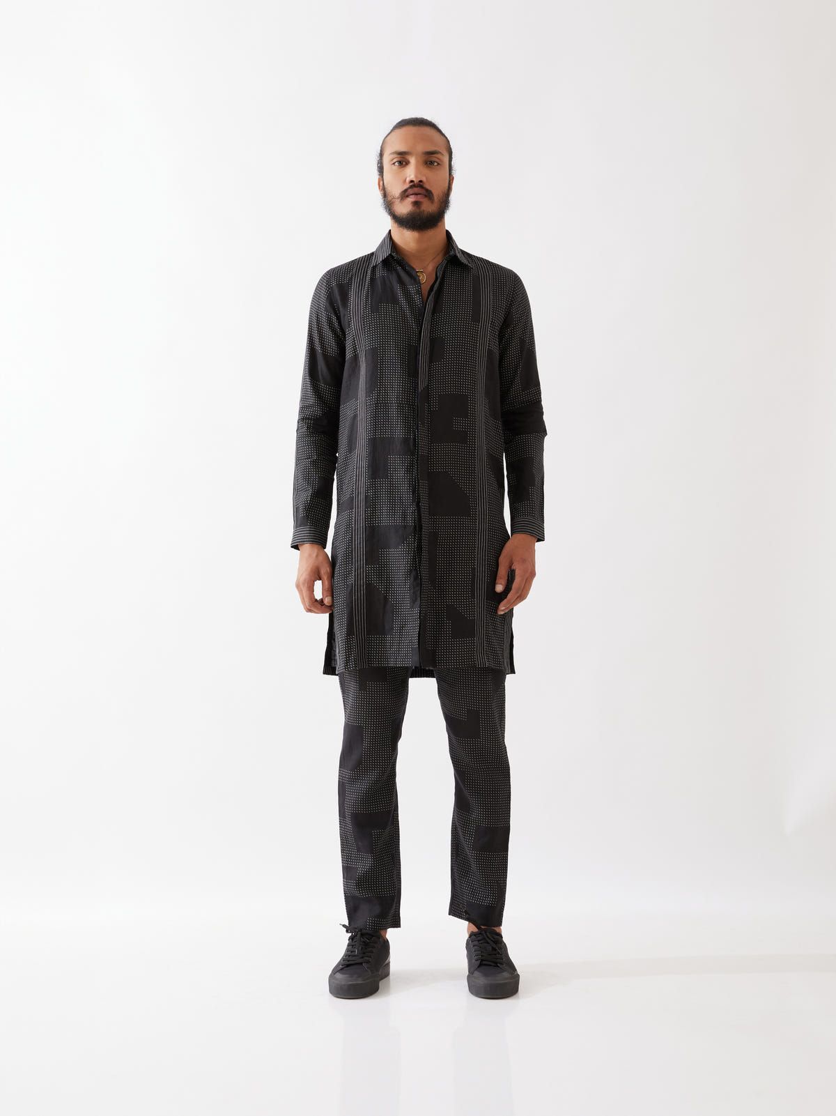 JOUNAH BLOCKS KURTA SET - BLACK - image 2