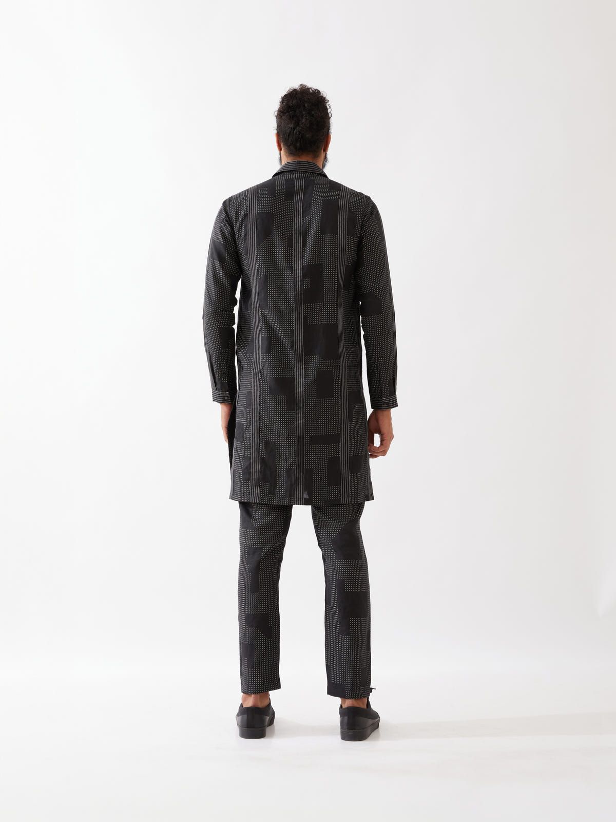 JOUNAH BLOCKS KURTA SET - BLACK - image 4