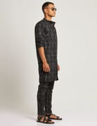 SHERWOOD KURTA TILES - BLACK view 2