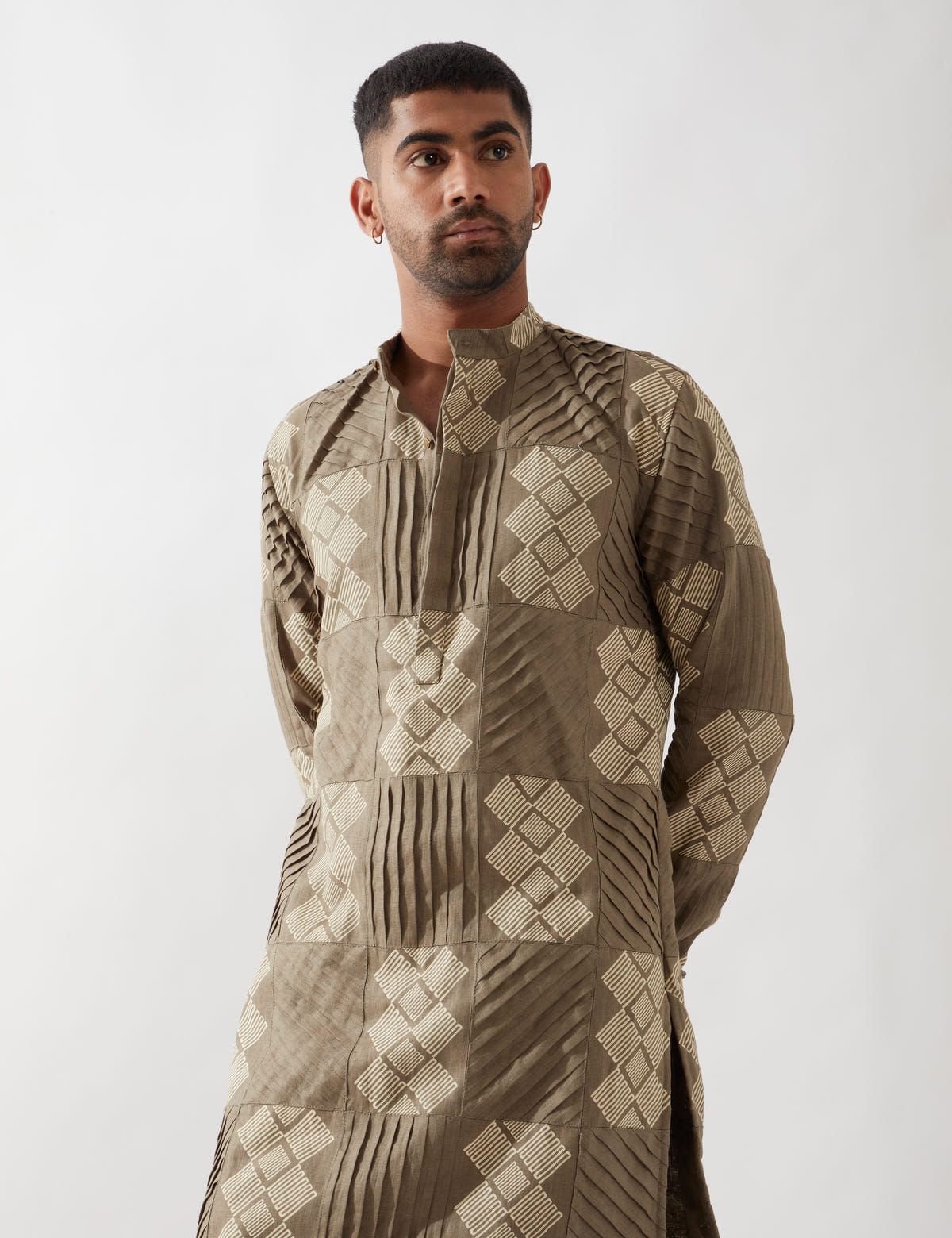 EZRA BARBED KURTA - OLIVE - image 6