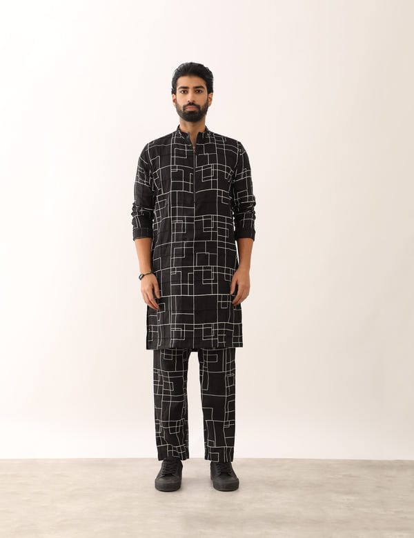 SON OF A NOBLE - SNOB — DARSH CHECKS KURTA - BLACK