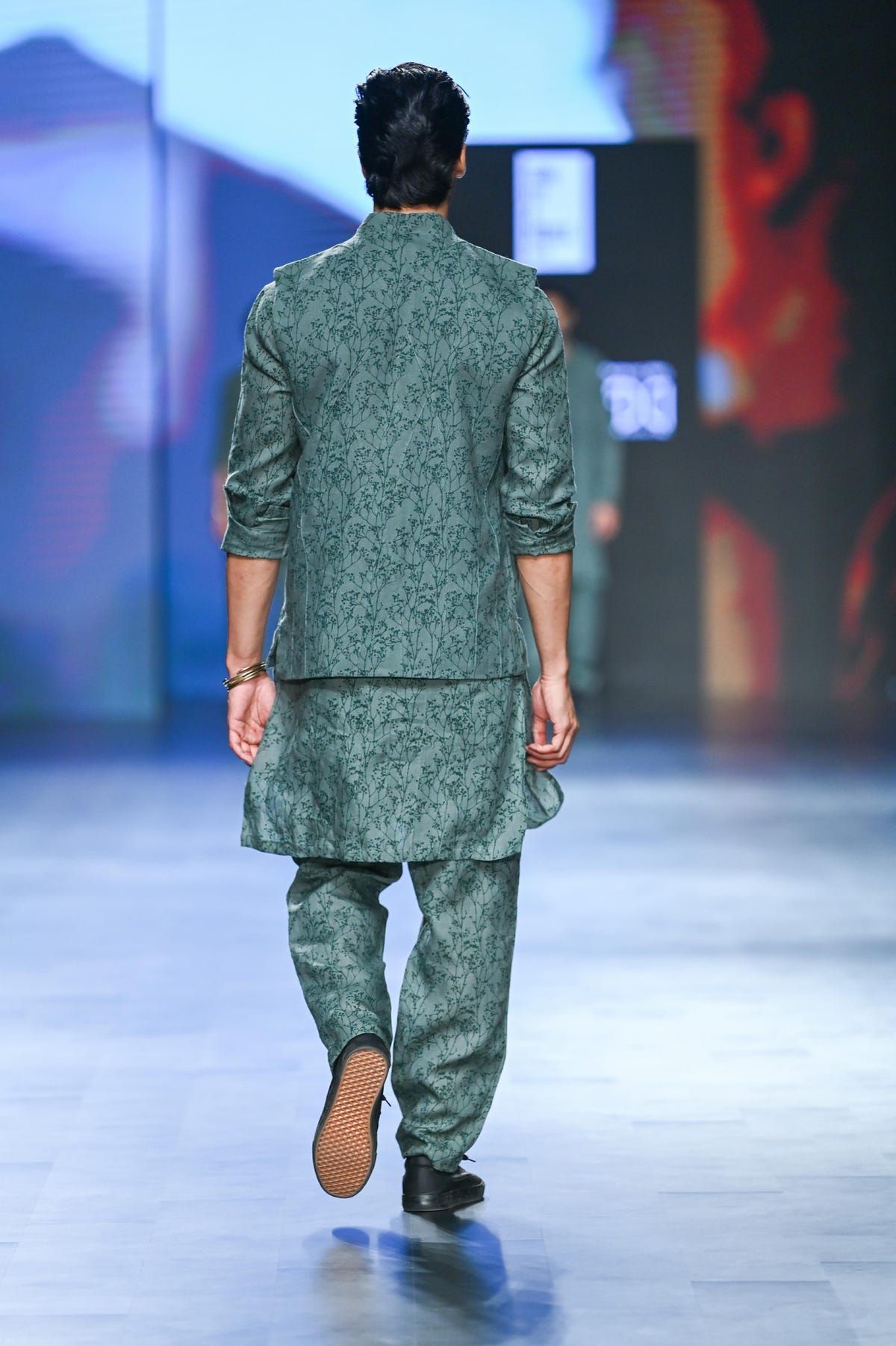 KAPIL LOOK - GREEN - image 2