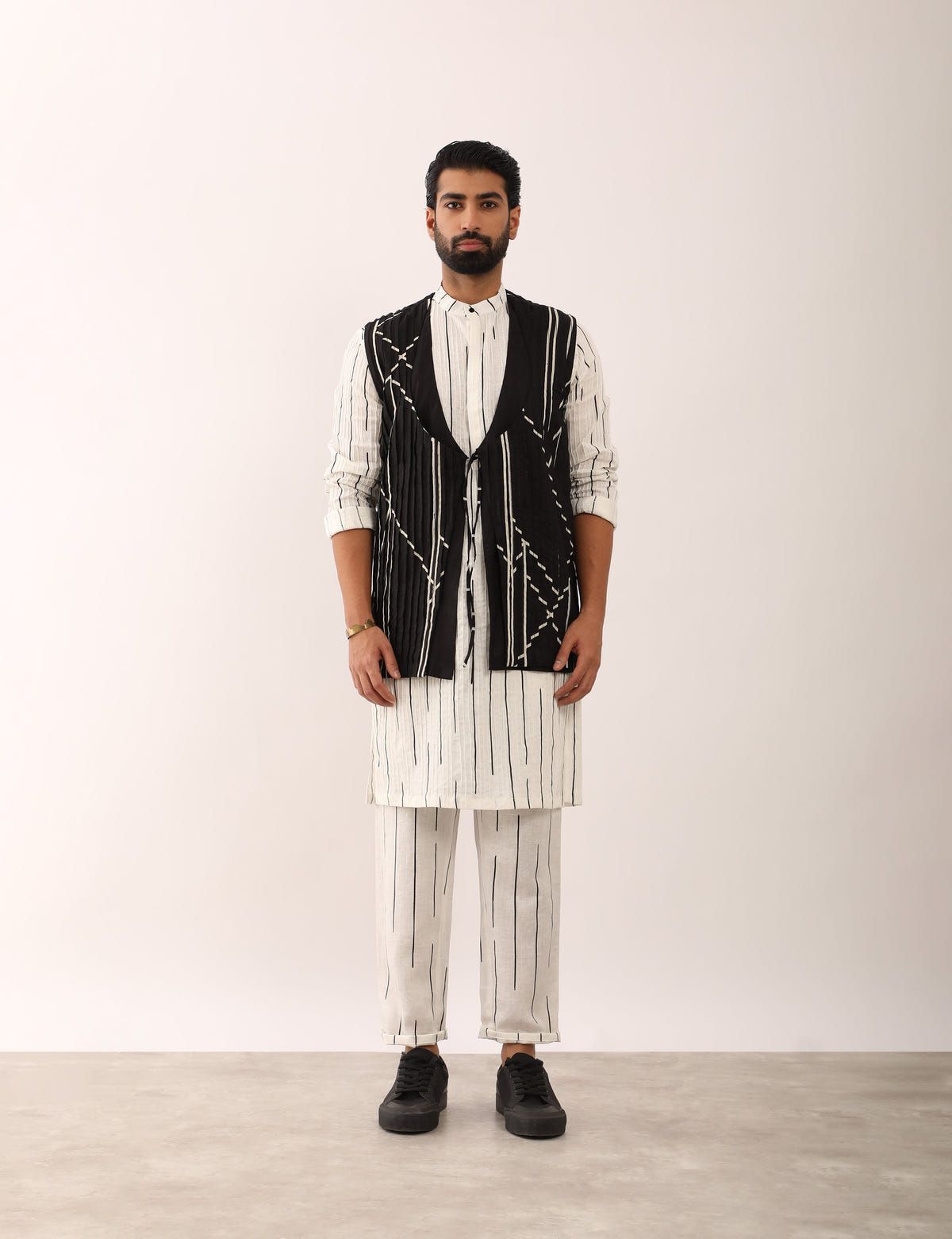 ASIM GLASS BANDI LOOK  - BLACK - image 2