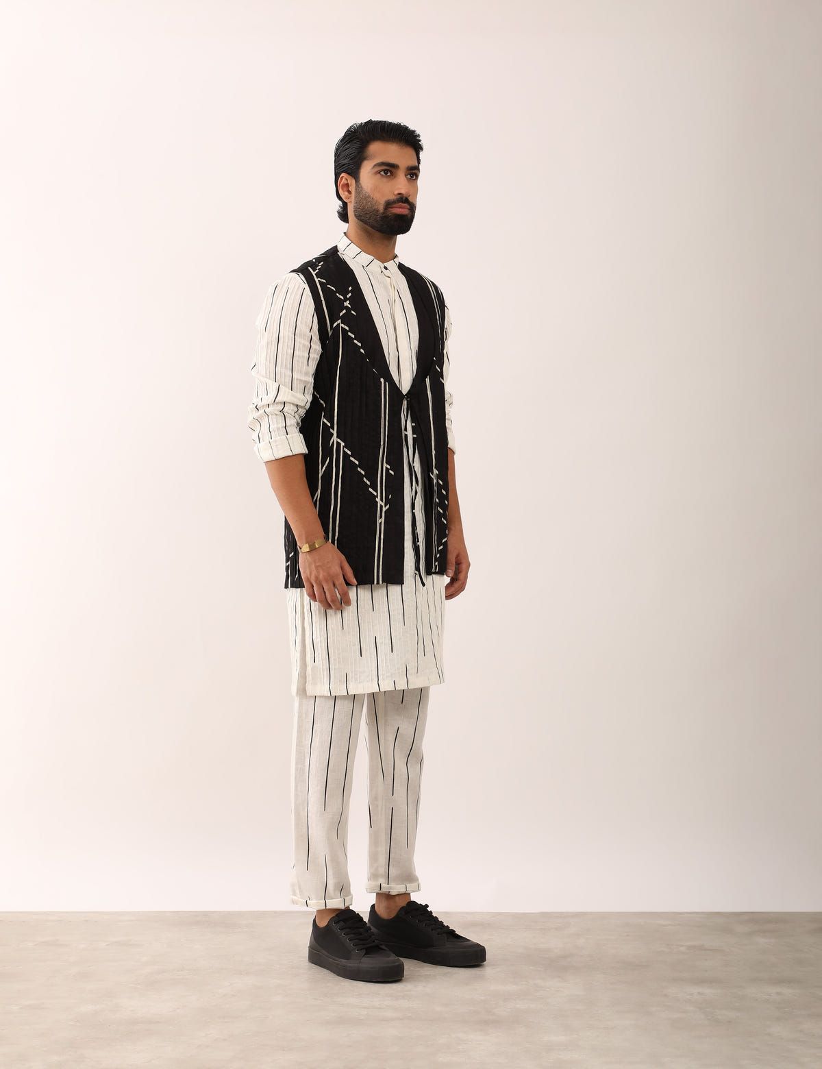 ASIM GLASS BANDI LOOK  - BLACK - image 4