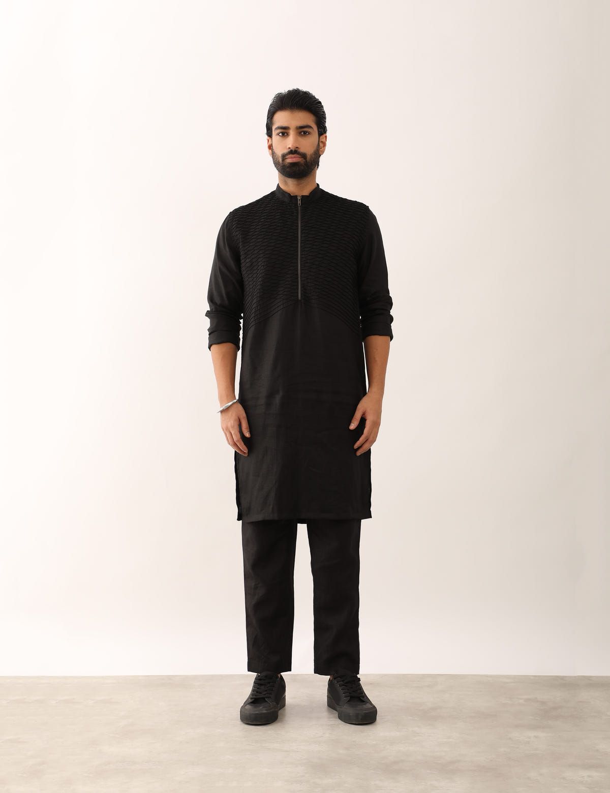 NAKSH KURTA SET - BLACK - image 2