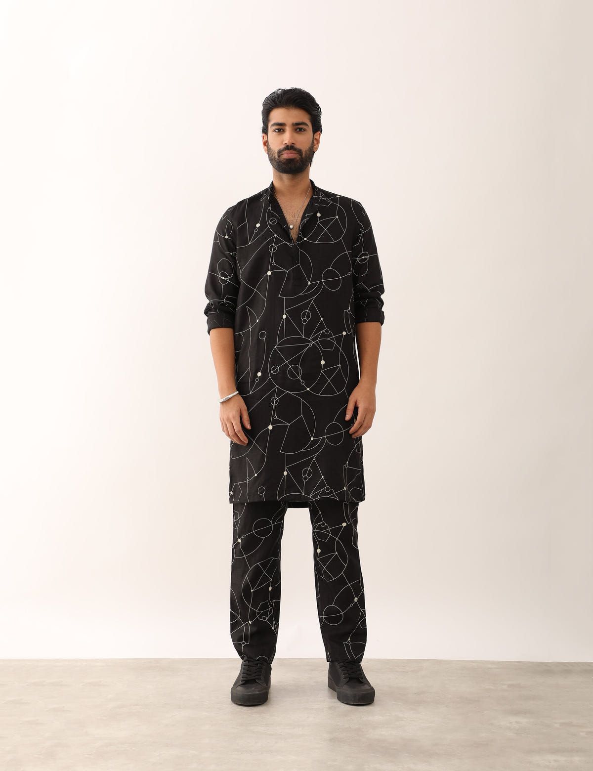 KRISH COSMOS KURTA - BLACK - image 2