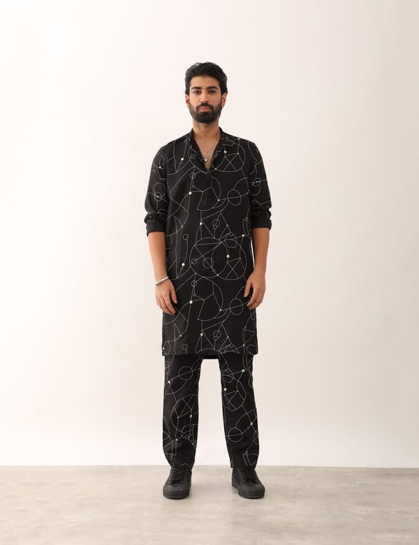 SON OF A NOBLE - SNOB — KRISH COSMOS KURTA - BLACK