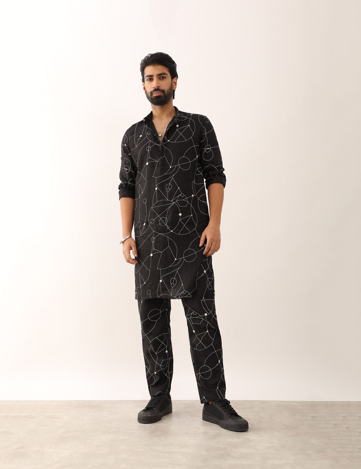 KRISH COSMOS KURTA - BLACK - image 4