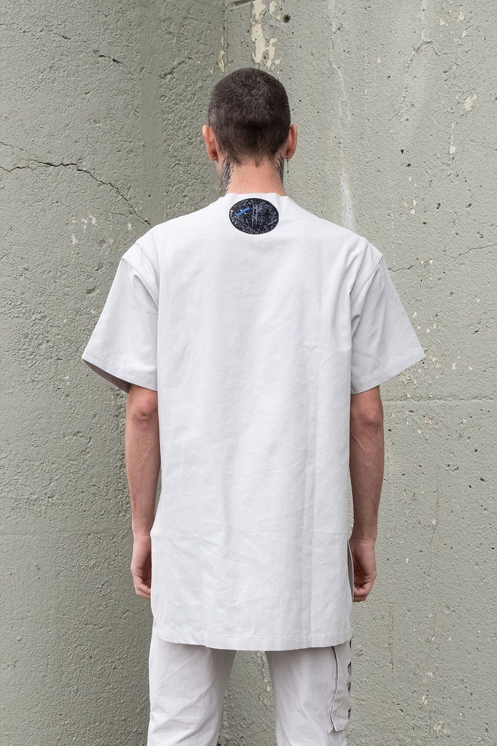 Axis Grey Tunic with Detachable Circular Bag - image 4