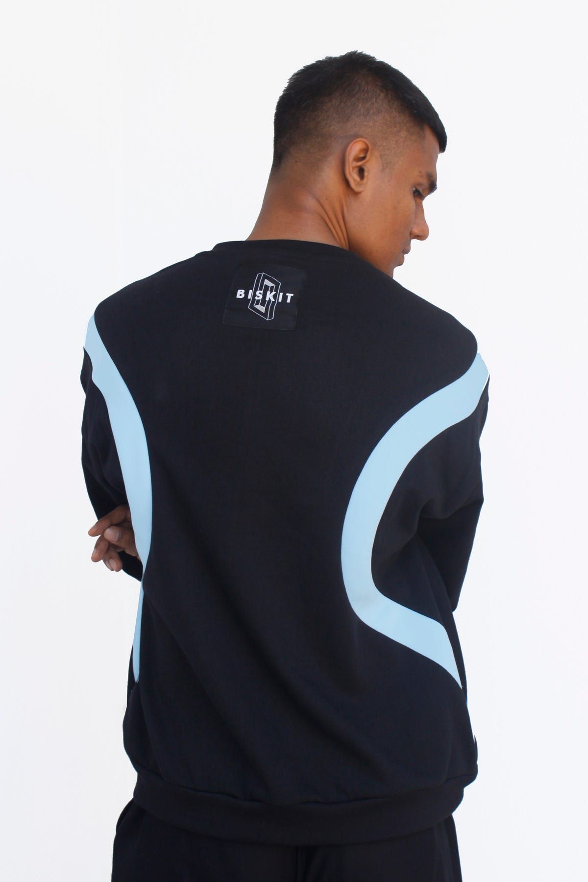 Wavey Sweatshirt - image 5