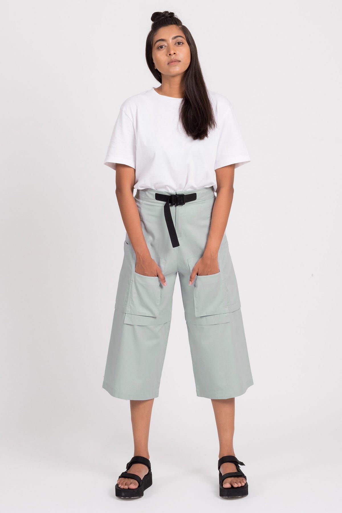 Orbit-Green Long Shorts with Cargo Pockets - image 3