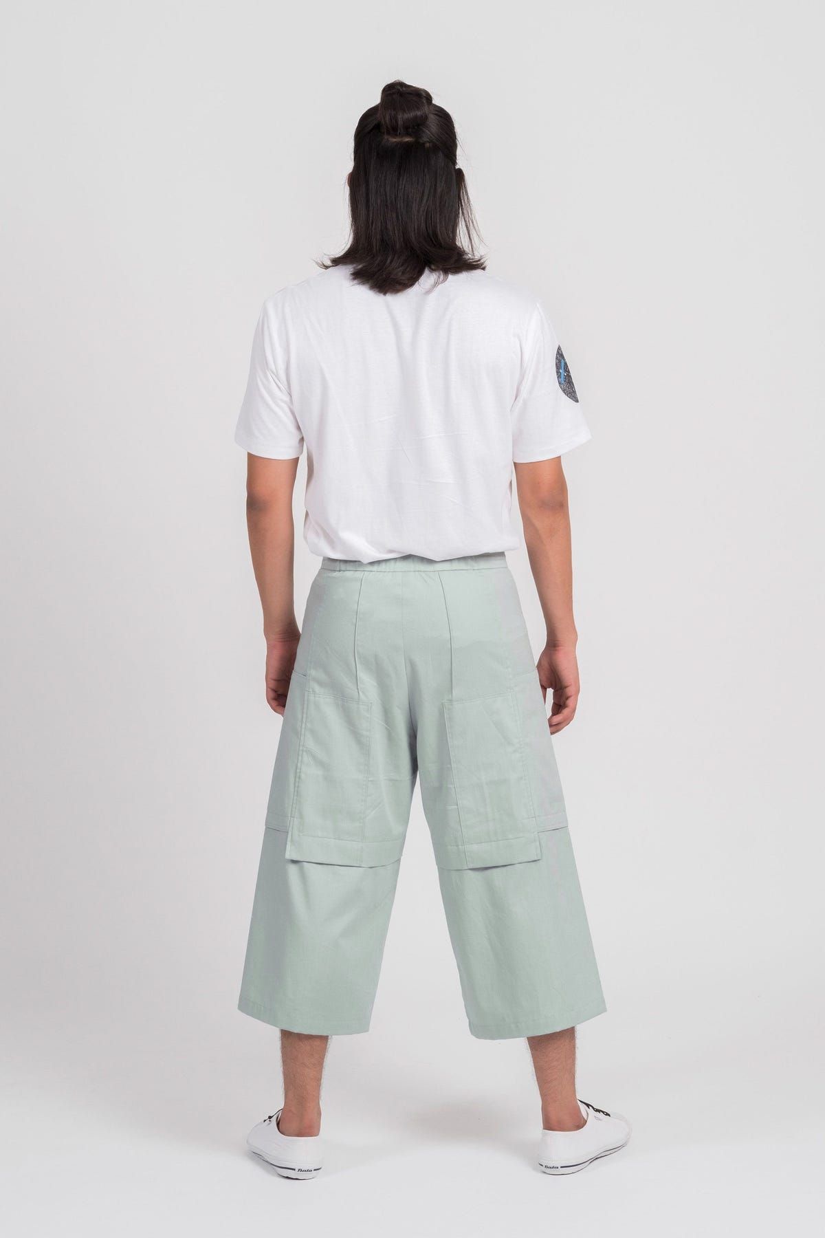 Orbit-Green Long Shorts with Cargo Pockets - image 4