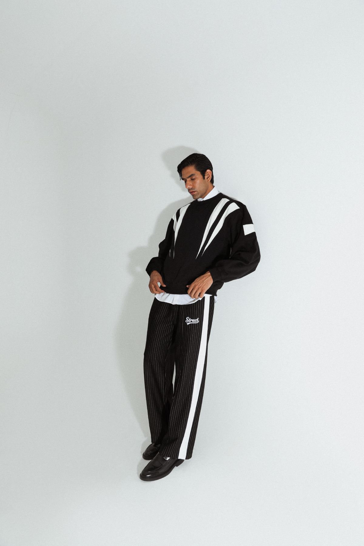 GOTHAM CREWNECK - image 5