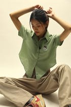 LINEN TRIGON CROP SHIRT view 6