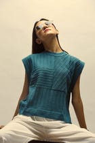 KNIT VEST view 6