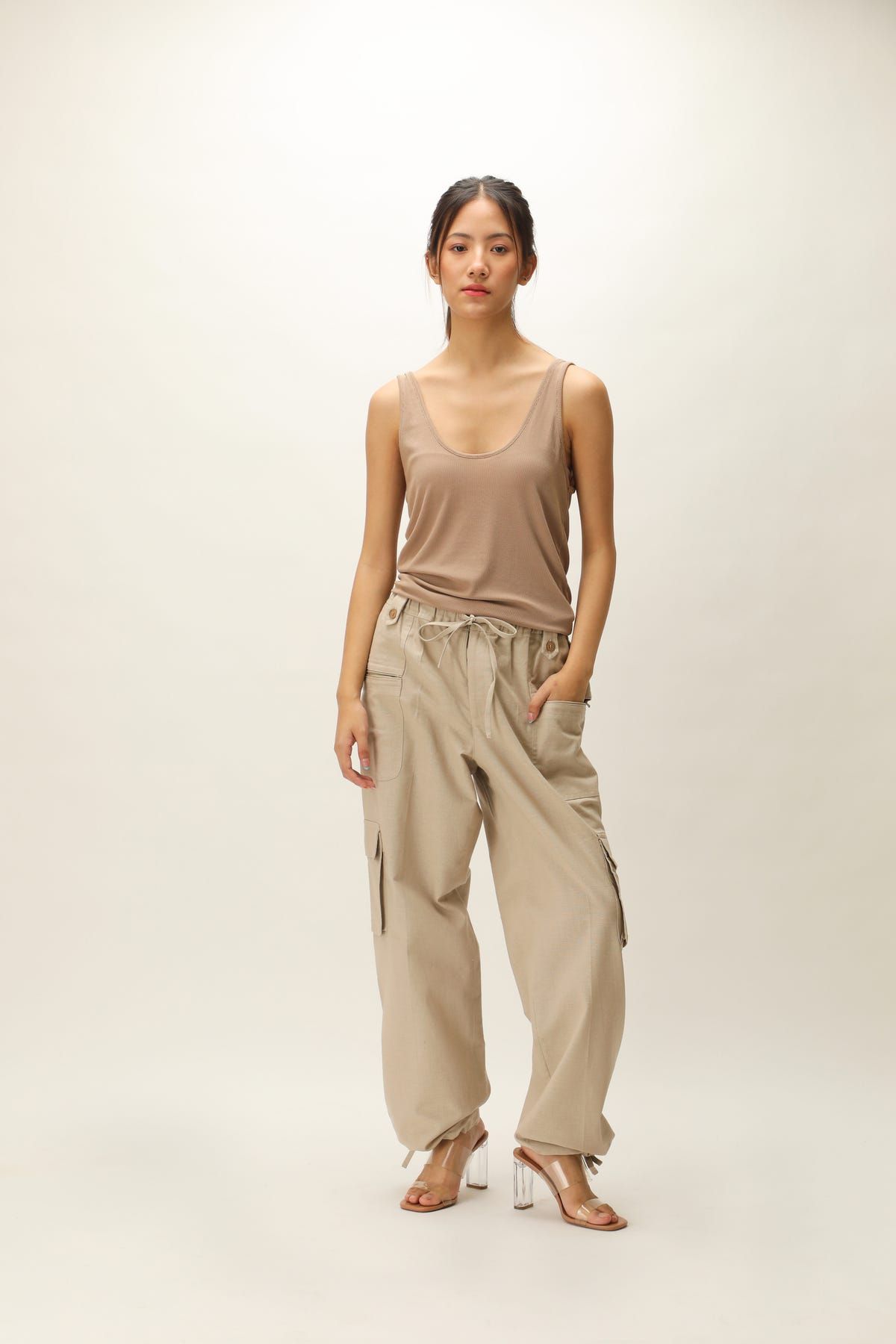 ECRU LINEN CARGOS - image 3