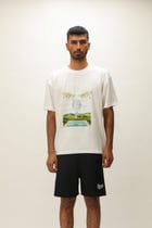RETROFUTURISTIC TENNIS WHITES T-SHIRT view 3