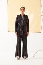 Rover Poplin Knot Shirt view 1
