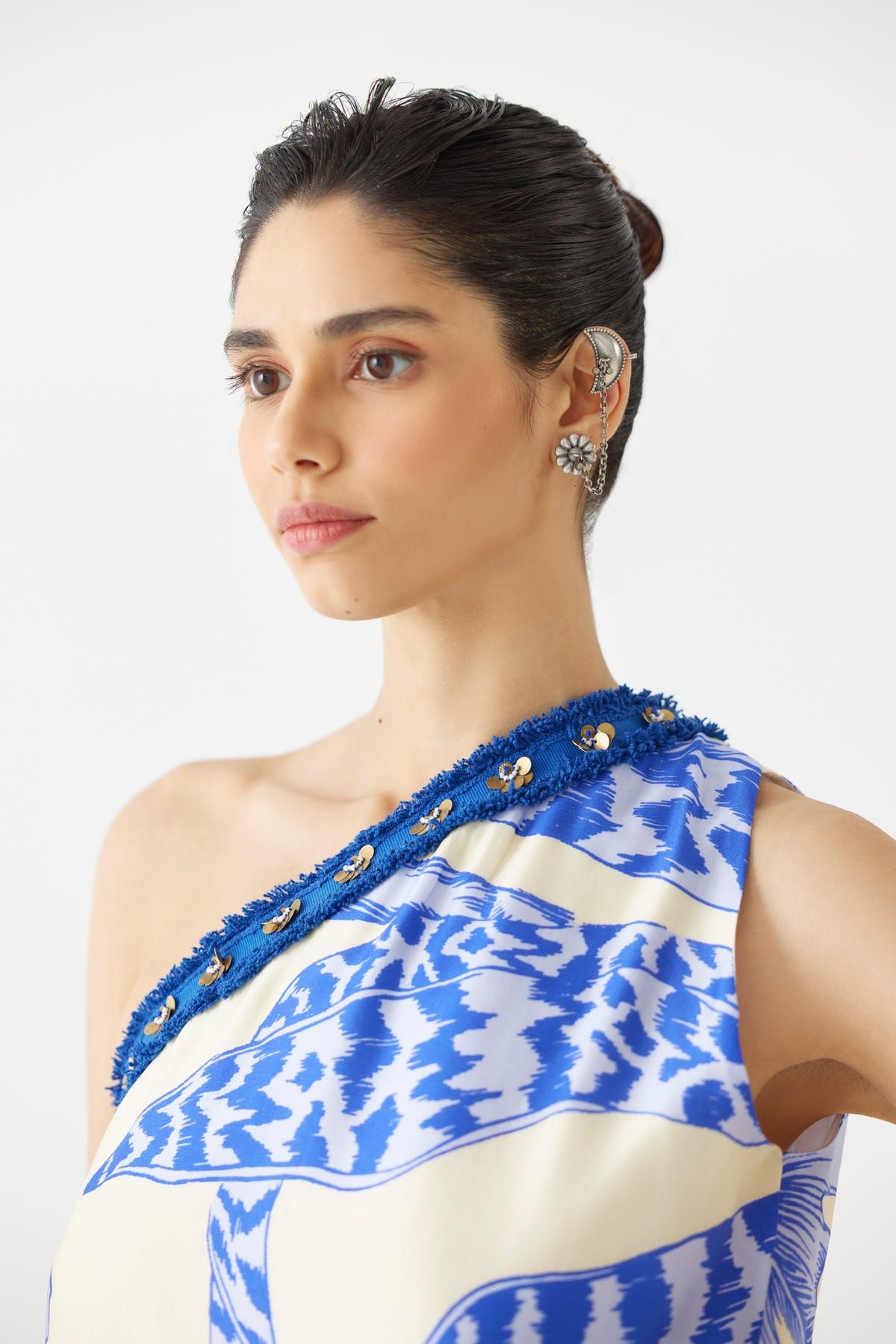 BLUE APHRODITE ONE SHOULDER KURTA & PANTS CO-ORD - image 3