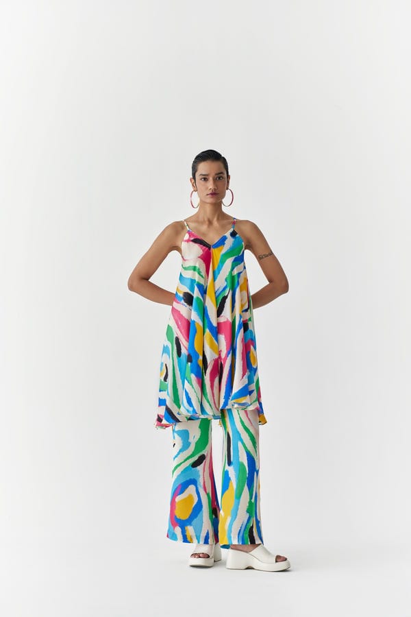 Studio Rigu — BRUSHSTROKE STRAPPY KURTA & FLARED TROUSERS CO-ORD