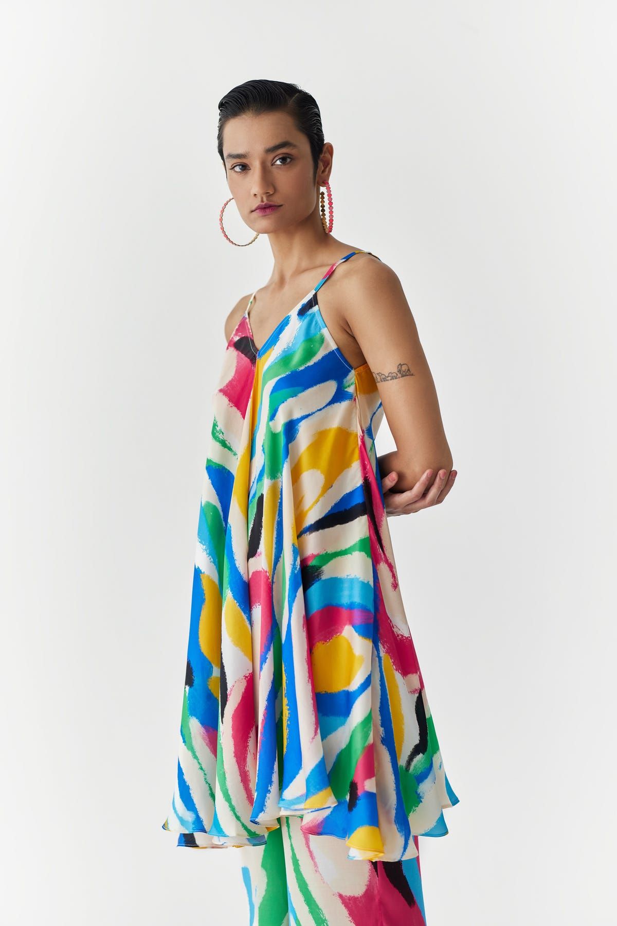 BRUSHSTROKE STRAPPY KURTA & FLARED TROUSERS CO-ORD - image 2