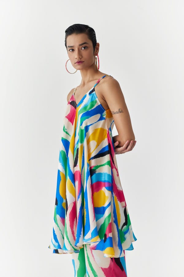 Studio Rigu — BRUSHSTROKE STRAPPY KURTA & FLARED TROUSERS CO-ORD