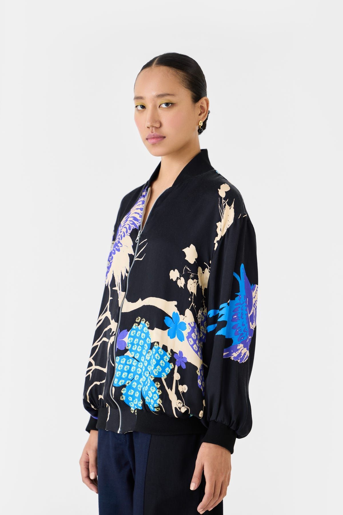 BLACK CRANE BOMBER JACKET - image 2