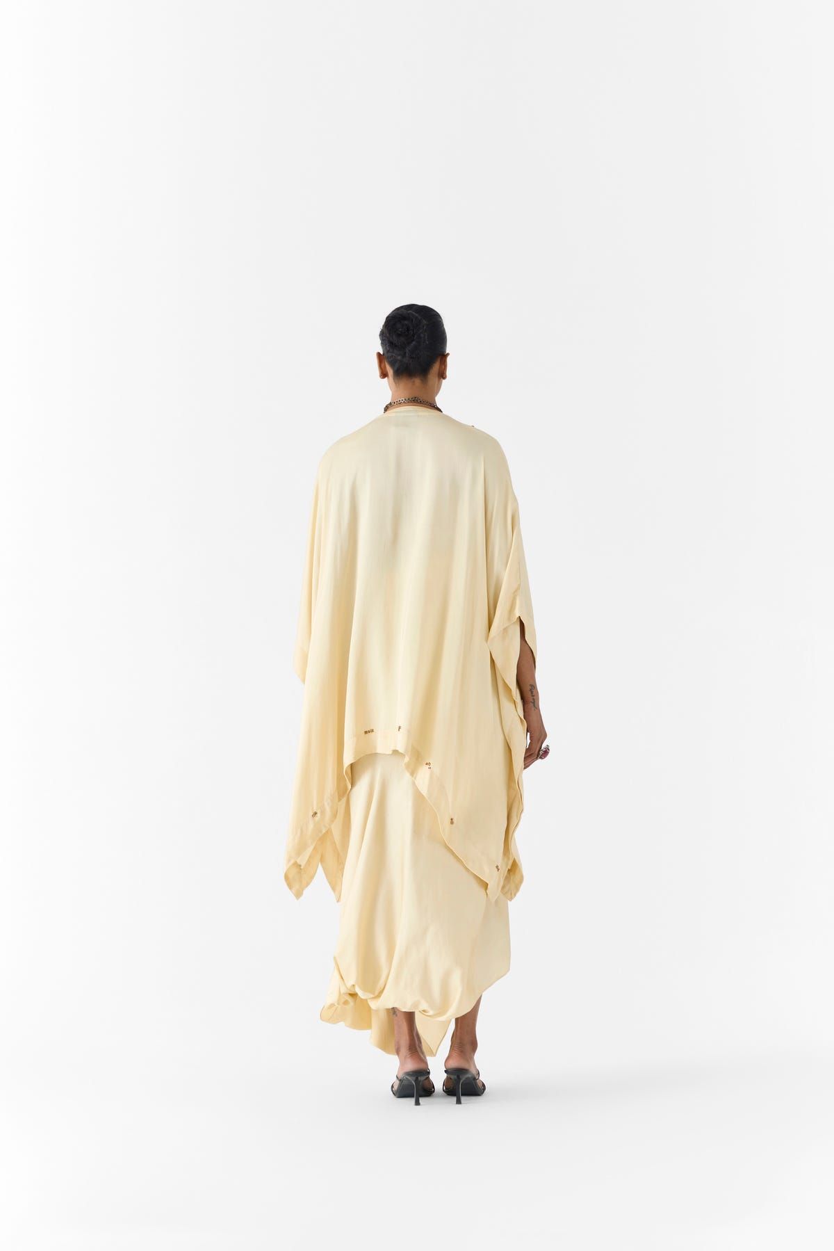 PEARL EMBROIDERED KIMONO AND KNOT SKIRT - image 4