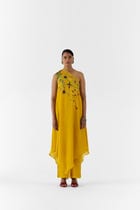 MUSTARD MAHARANI ONE SHOUDLER KURTA & PANTS view 1