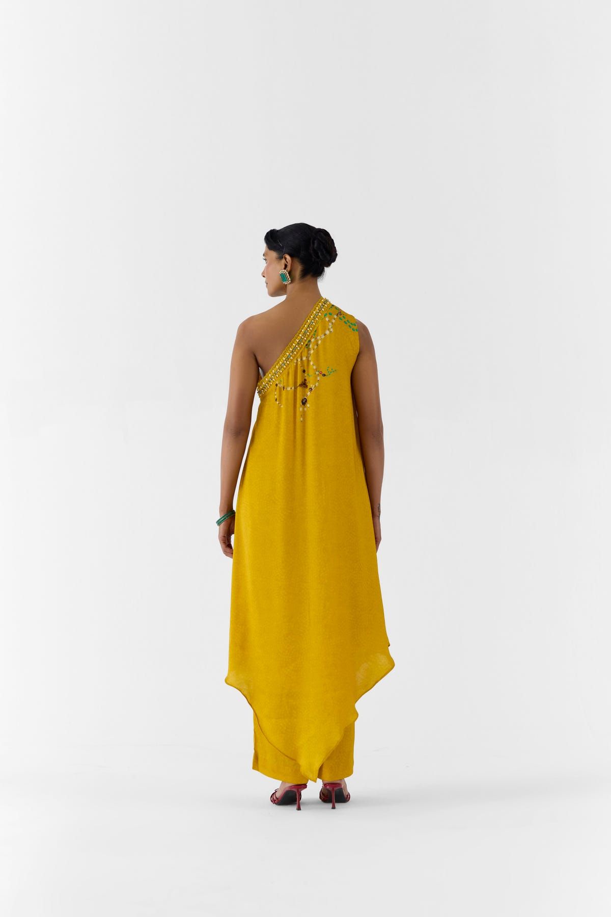 MUSTARD MAHARANI ONE SHOUDLER KURTA & PANTS - image 2
