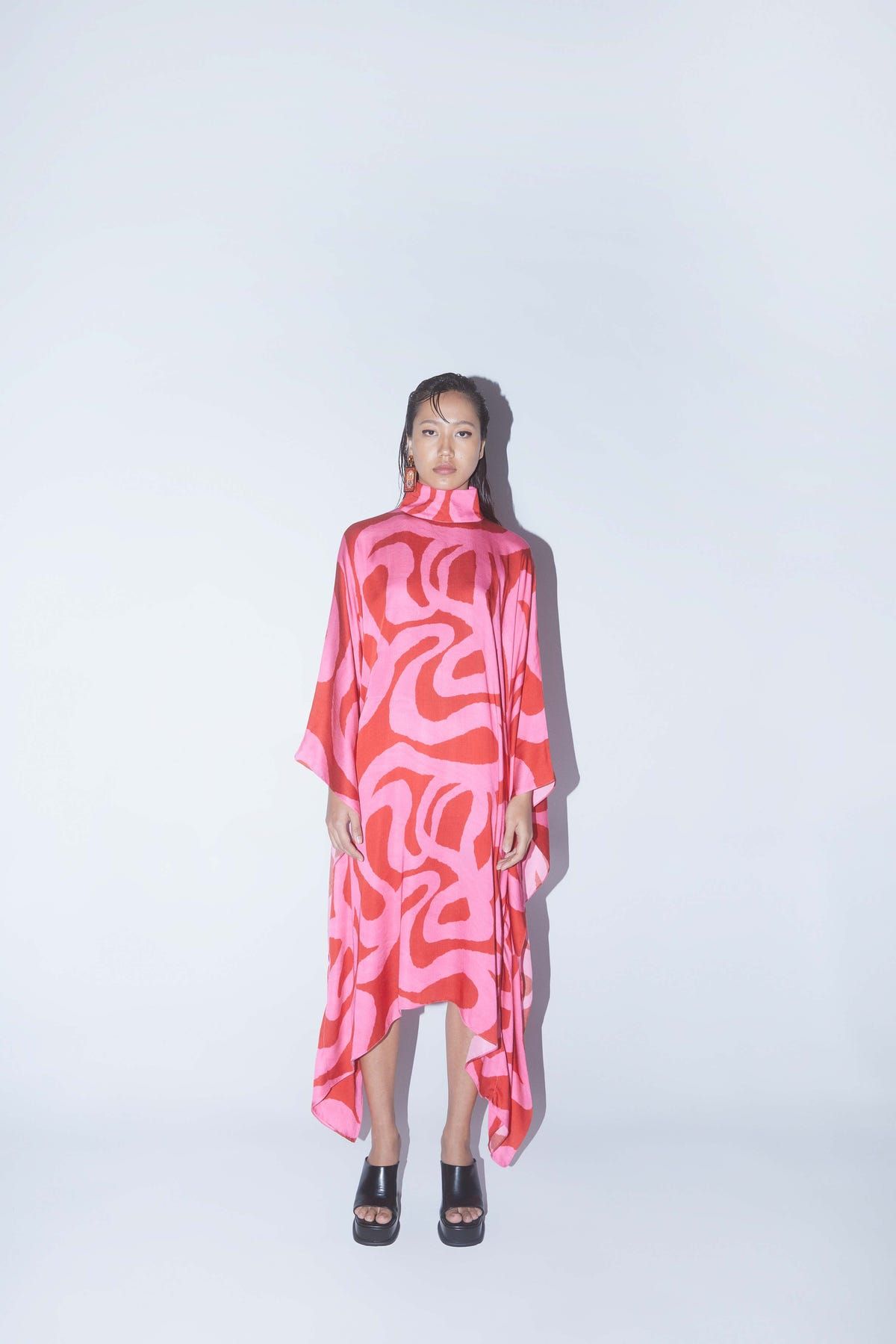 Candy Round Collar Kimono Dress - image 1