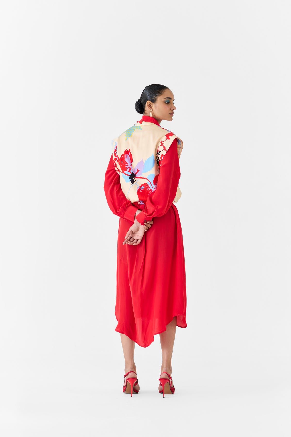 CREAM IKIGAI BOLERO WITH SHIRT - image 2