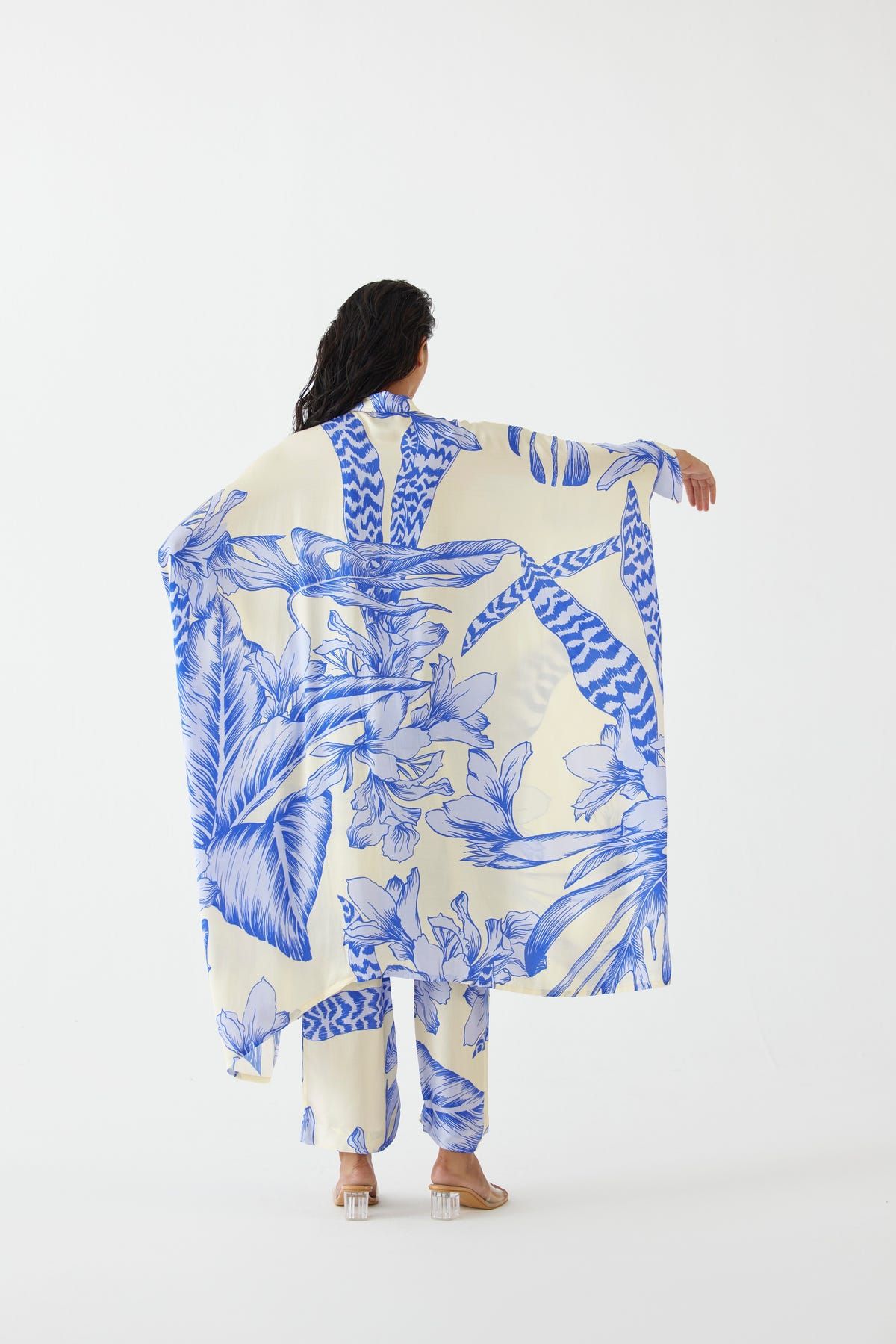 BLUE APHRODITE KIMONO & PANTS CO-ORD - image 3