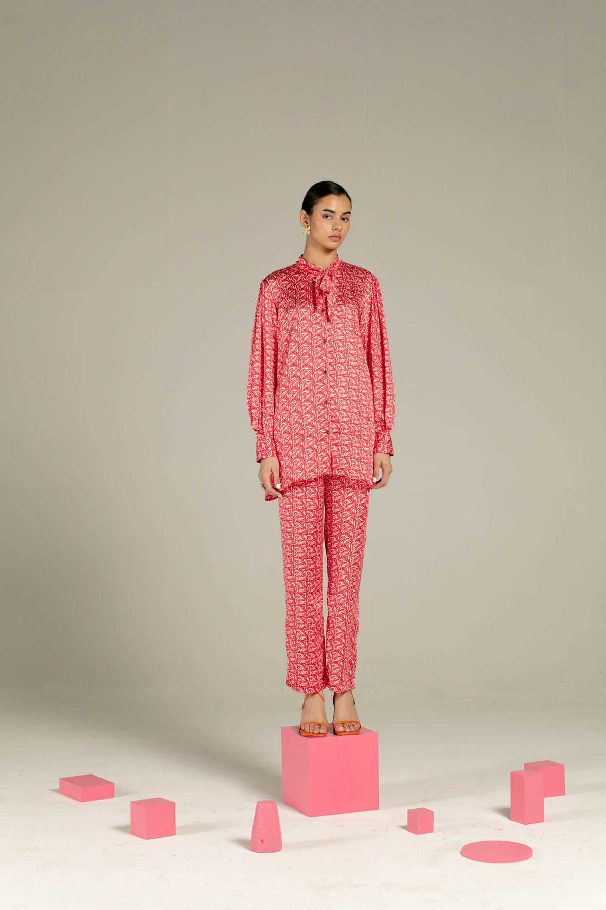 Hamilton Knot Shirt With Trousers Co-Ord - image 1