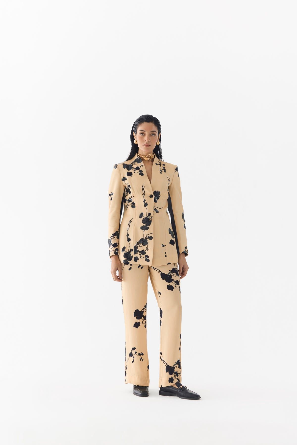 CREAM SAKURA BLAZER & STRAIGHT PANTS - image 1