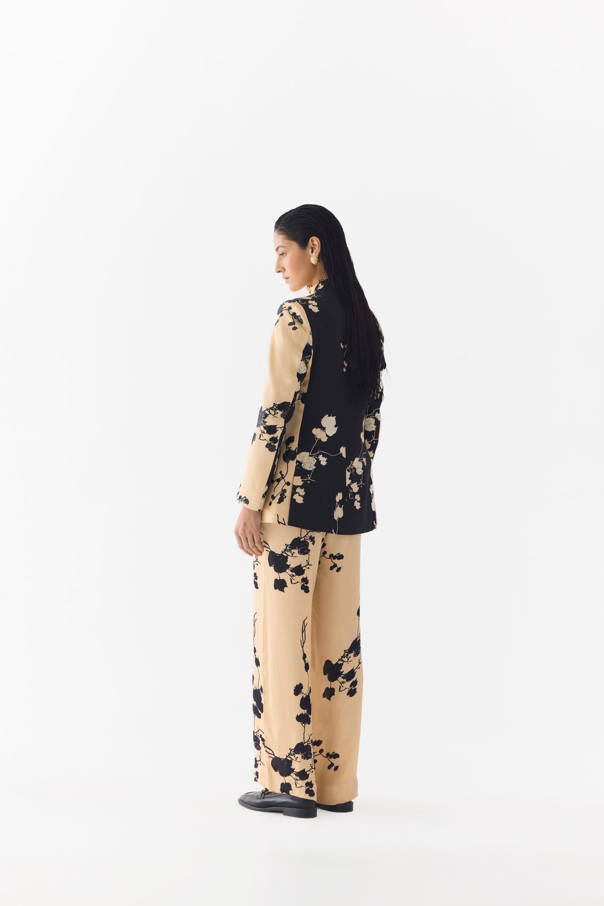 CREAM SAKURA BLAZER & STRAIGHT PANTS - image 3