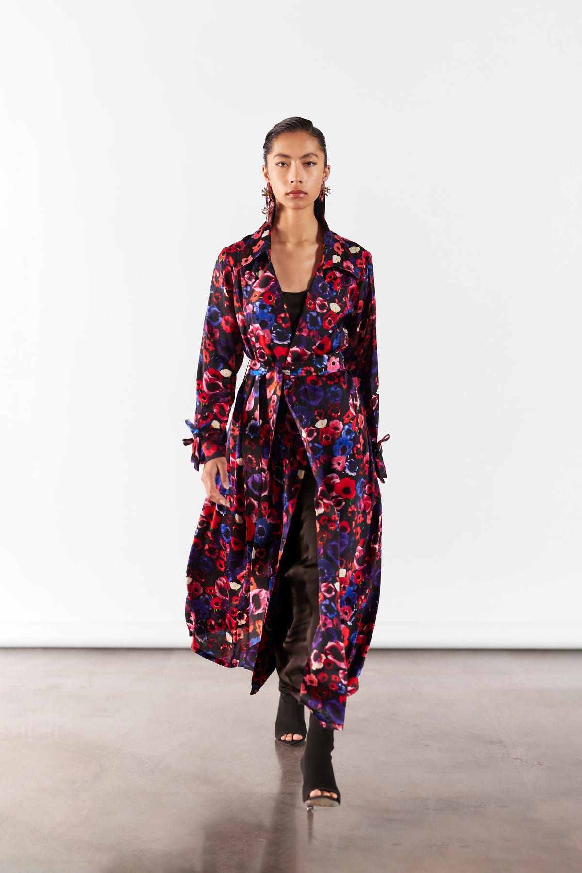 PEONY TRENCH COAT WITH SLIP - image 2