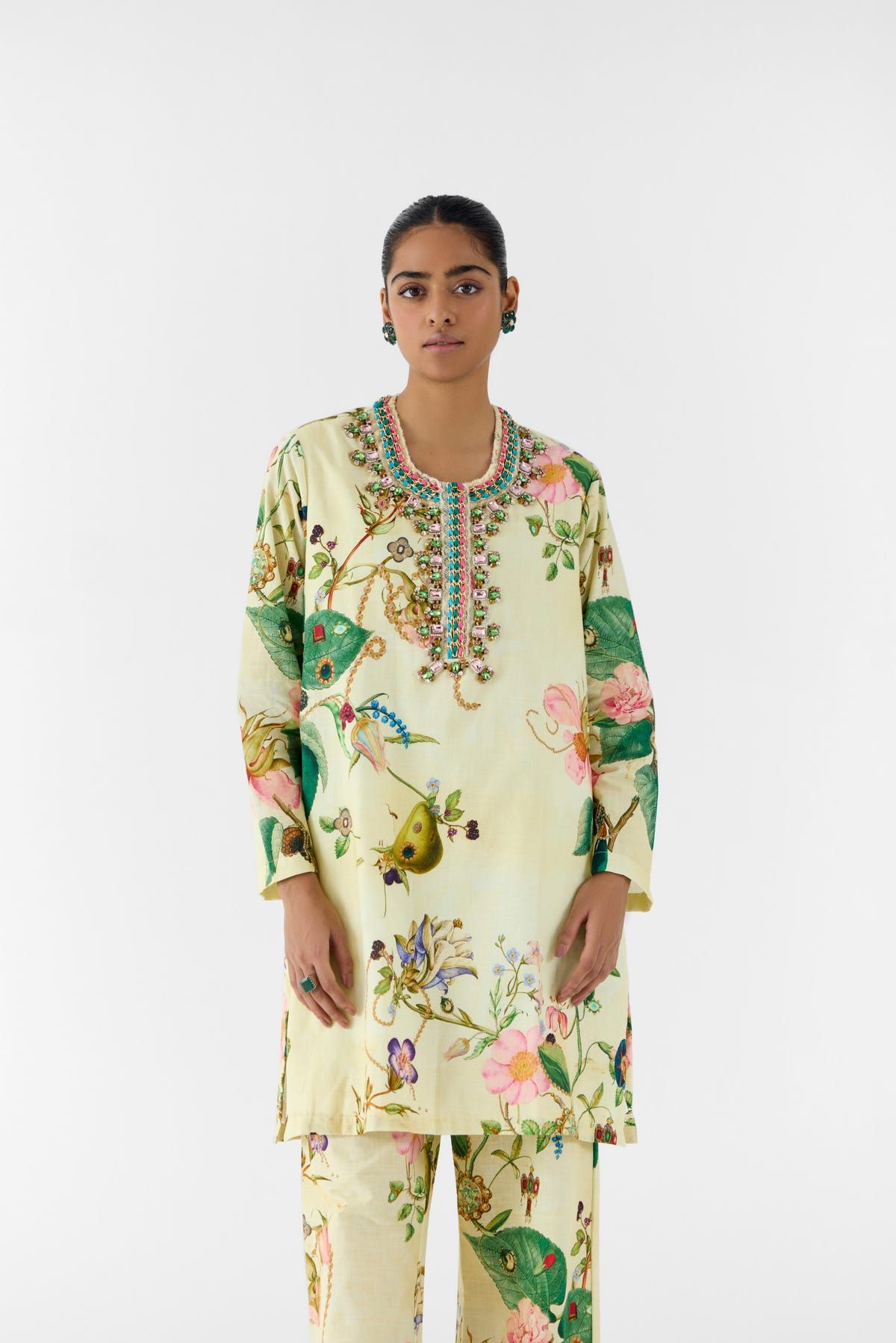 BLOSSOM STONEWORK KURTA & PANTS - image 3