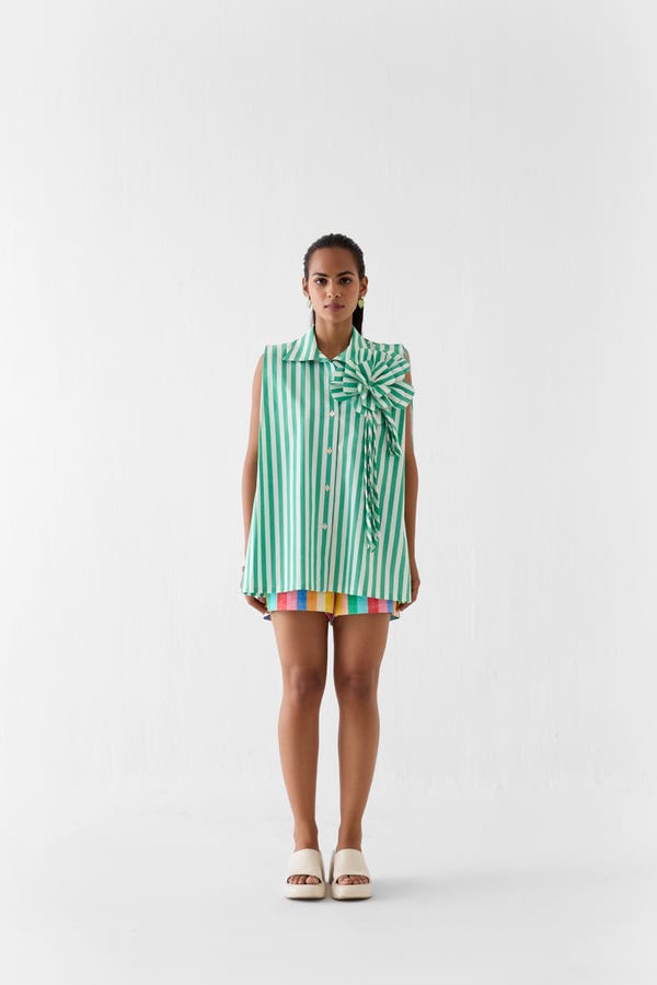 Studio Rigu — MINT SHIRT WITH FLOWER