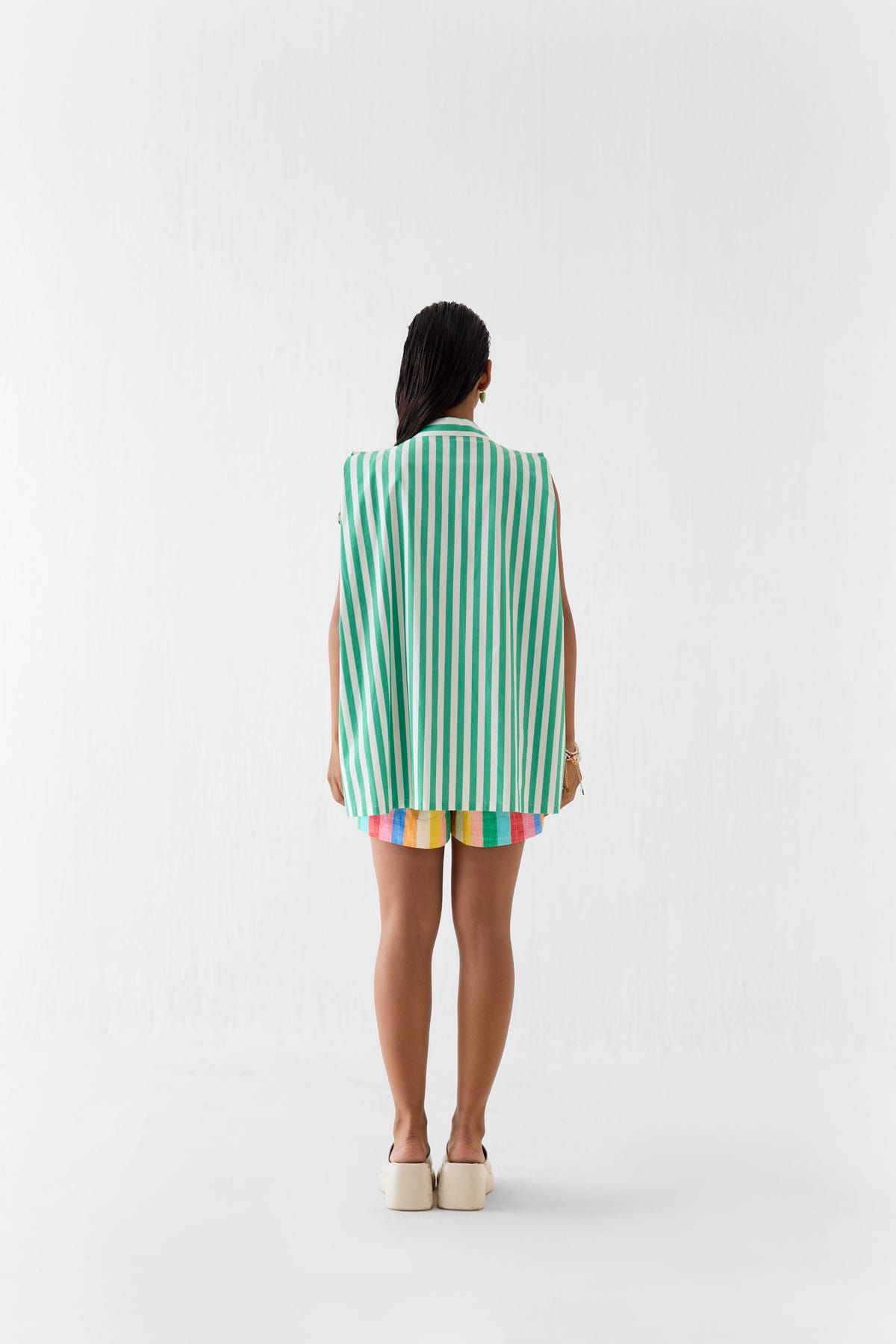 MINT SHIRT WITH FLOWER - image 3