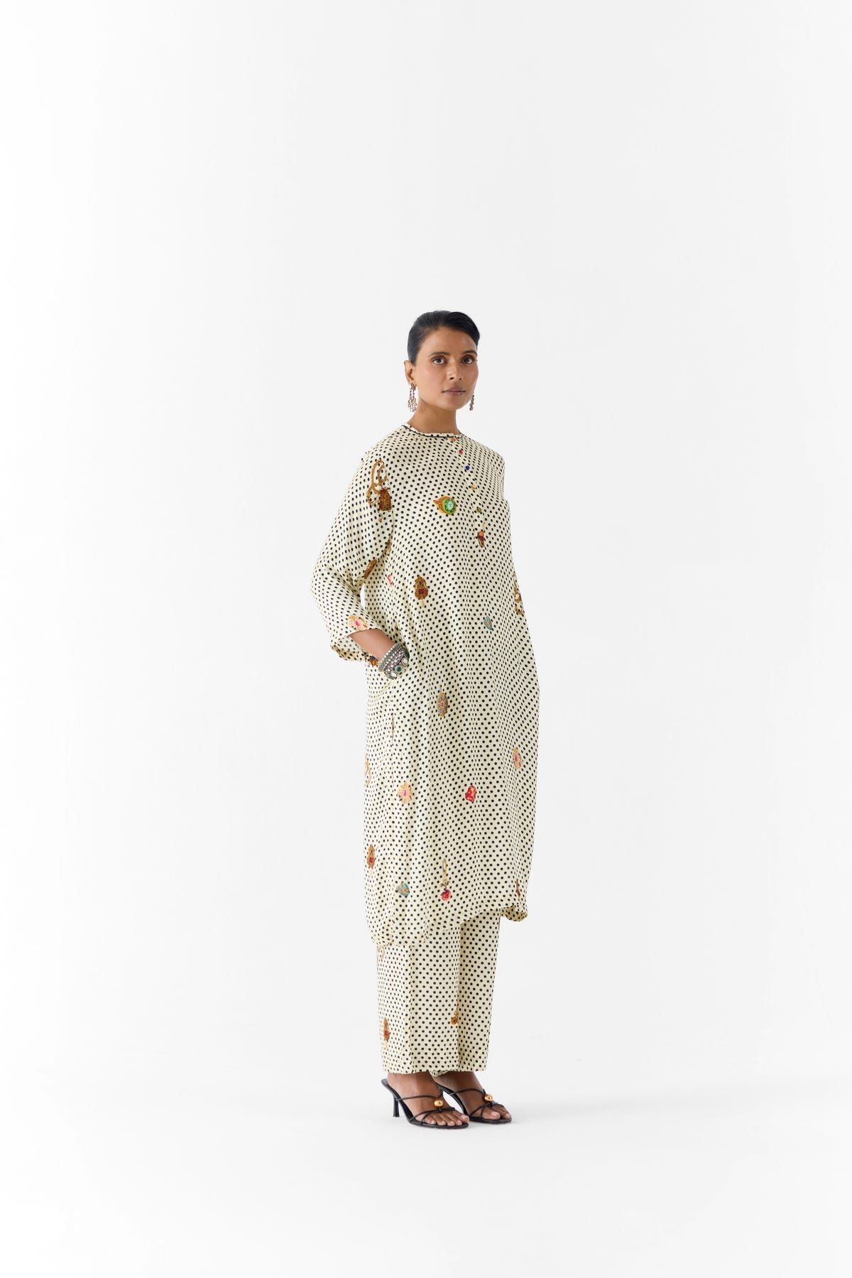 PEARL POLKA DOT STRAIGHT KURTA & PANTS - image 2
