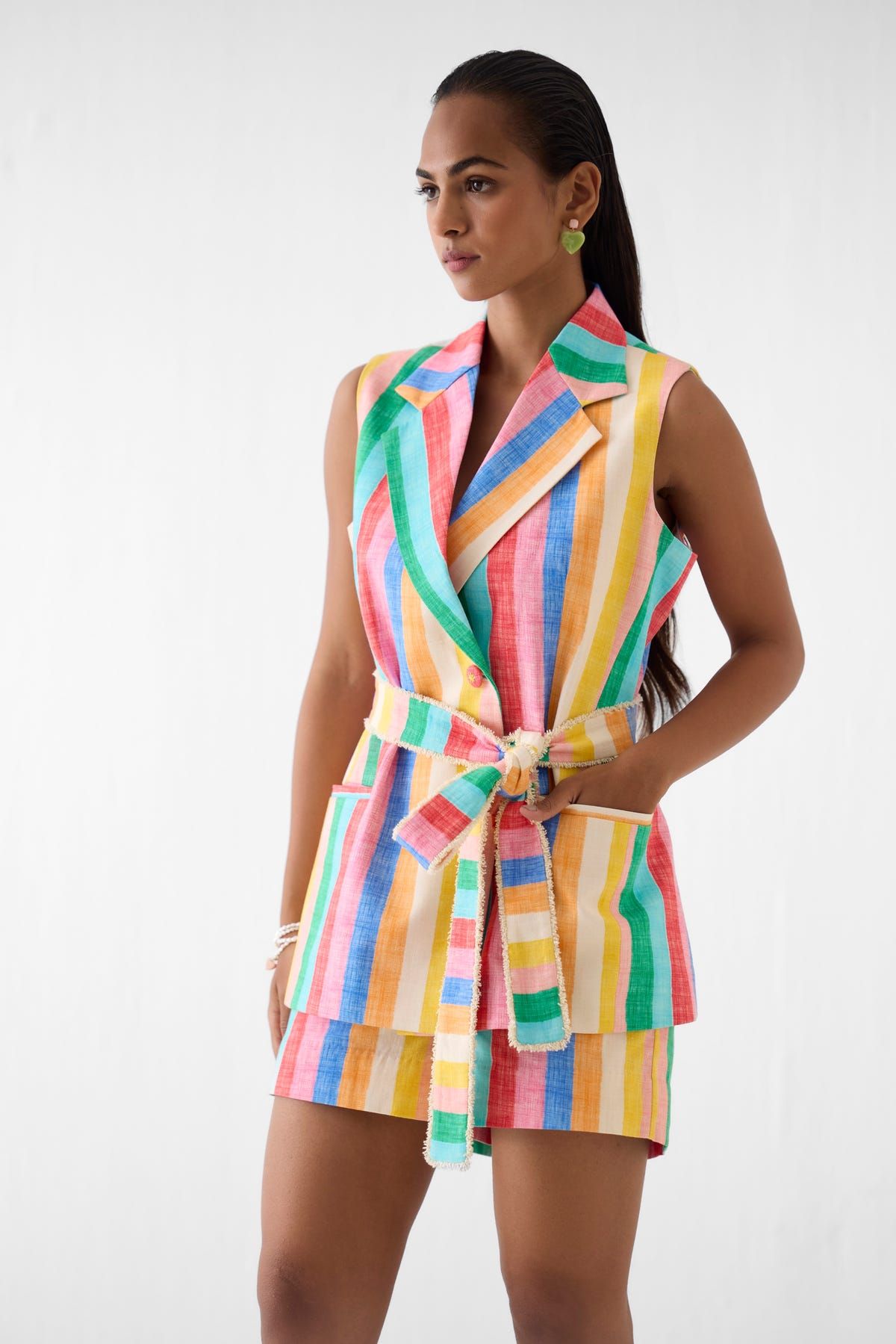 LEHER BLAZER AND SHORTS CO-ORD - image 2