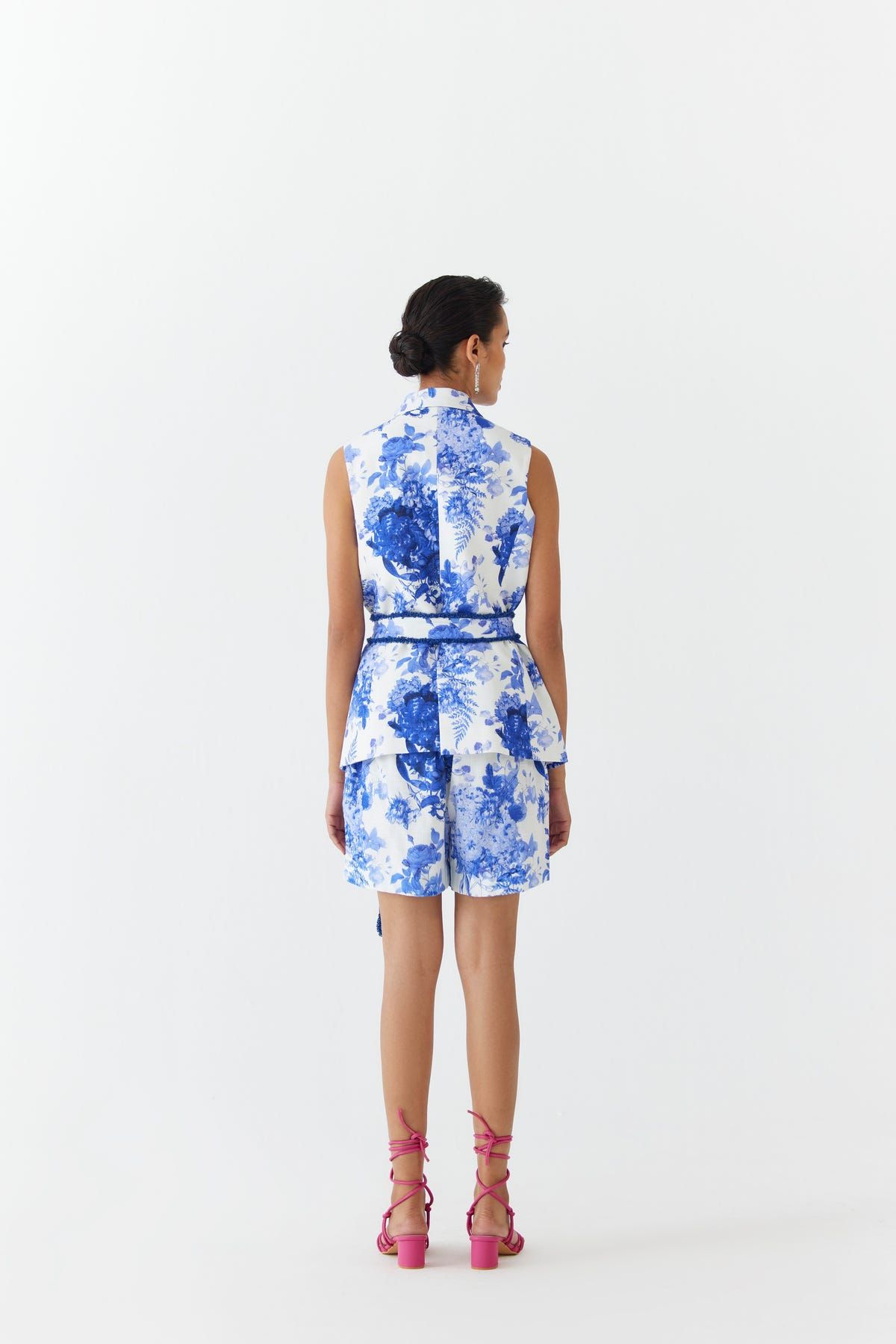CHINTZ BLAZER & SHORTS - image 4