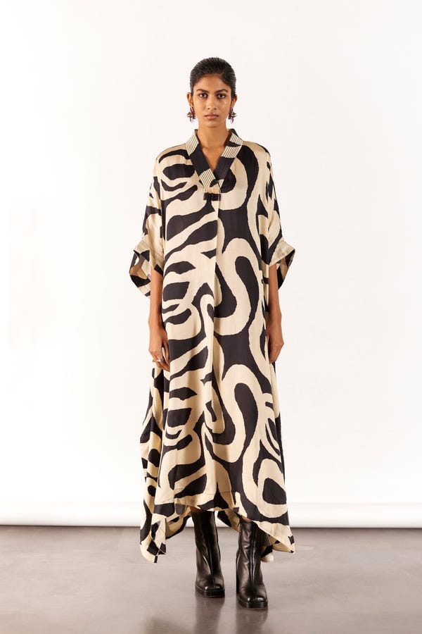 Studio Rigu — CHESTNUT KAFTAN